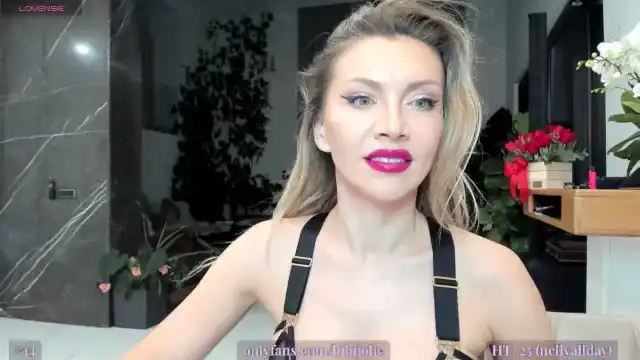 Jolielouwho – Myfreecams Live Video – 2025-04-24 20:49:47