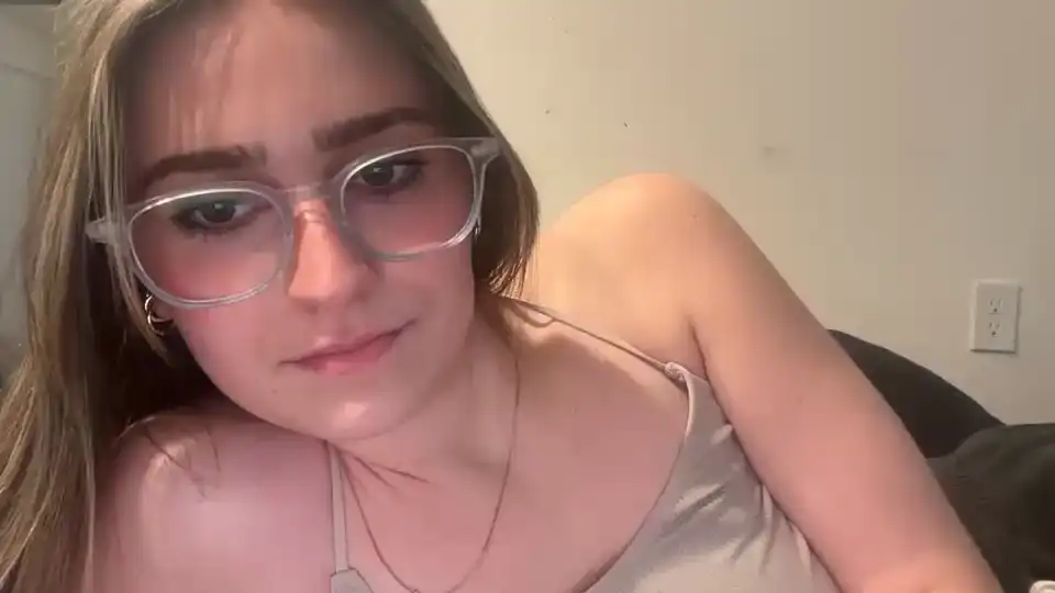 Laylamoore3 – Chaturbate Live Video – 2026-02-06 09:11:23