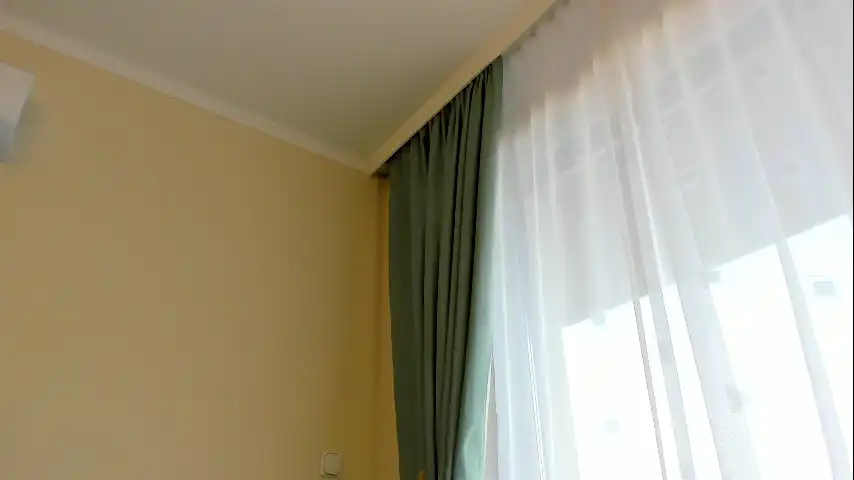 Elaanna – Chaturbate Live Video – 2025-01-27 22:59:22