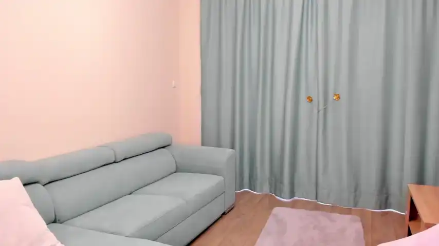 Elaanna – Chaturbate Live Video – 2025-07-20 03:32:31