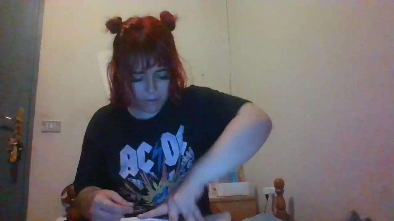 Gothgirl – Amateur.tv Live Video – 2025-03-28 19:16:06