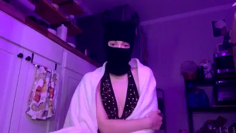 Alyzafox – Streamate Live Video – 2025-02-12 05:49:43