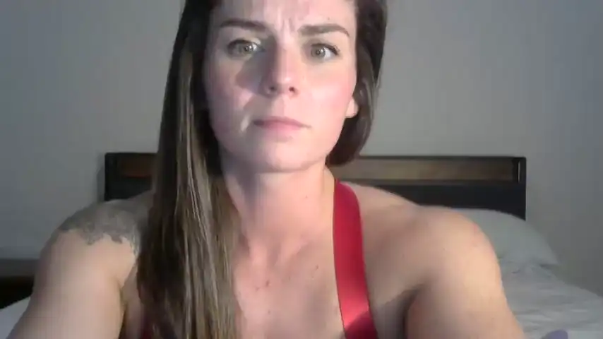 Foxyelle24 – Chaturbate Live Video – 2025-07-24 02:09:27