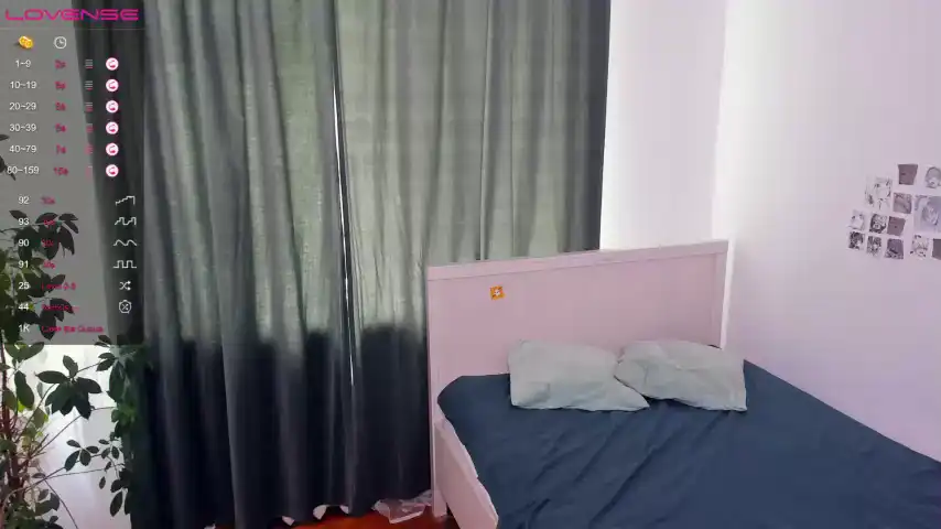 Sweettestberry – Chaturbate Live Video – 2026-06-22 00:01:25