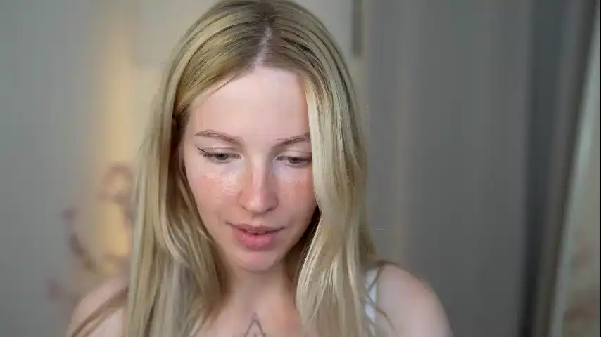 My_stella – Chaturbate Live Video – 2025-06-17 20:41:37