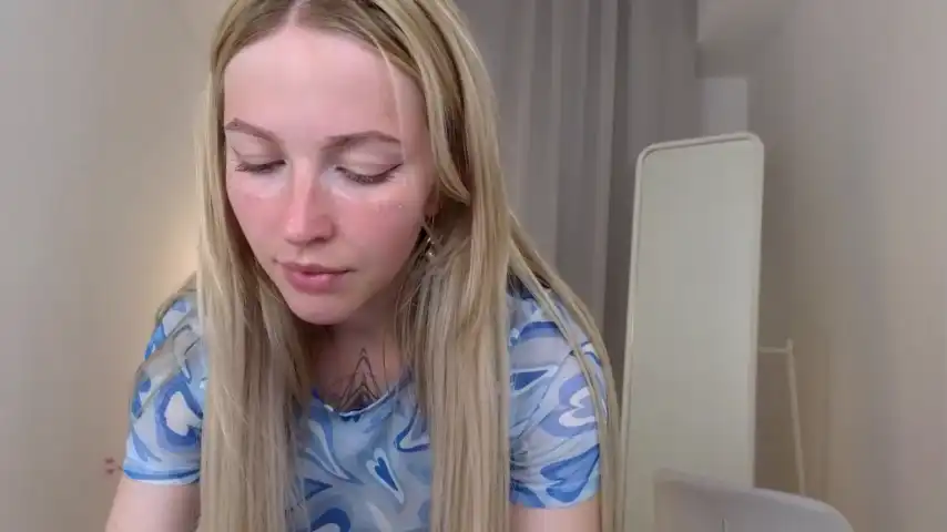 My_stella – Chaturbate Live Video – 2025-10-17 07:48:50