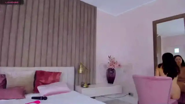 Pixxie_x – Myfreecams Live Video – 2025-08-21 11:42:17