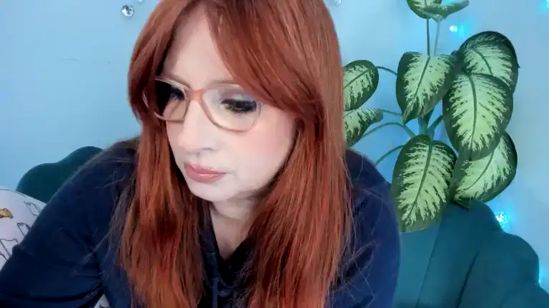 Amberspanks – Streamate Live Video – 2025-11-23 11:00:26
