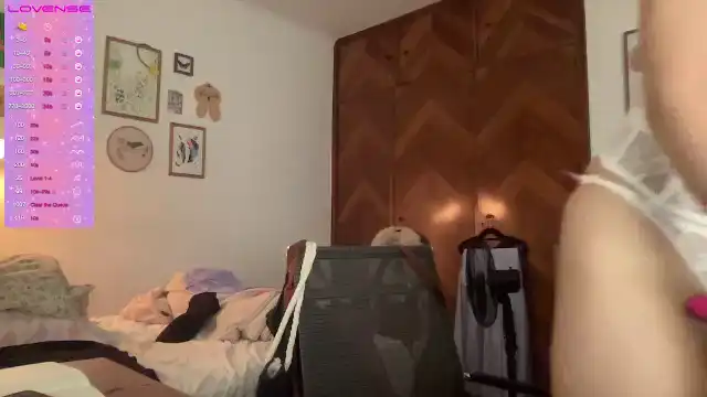 Luluartist – Myfreecams Live Video – 2025-05-25 01:17:06