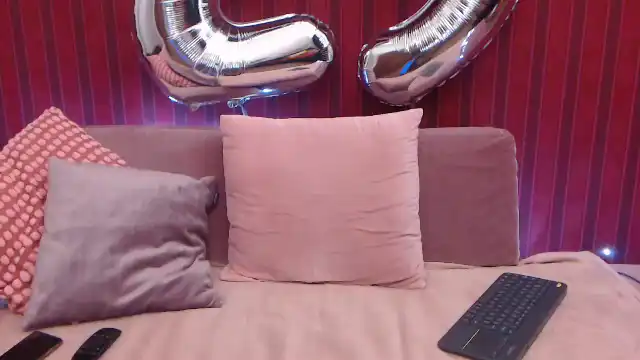 Ann-levinne – Flirt4free Live Video – 2025-04-06 21:22:12