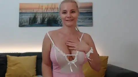 Ann-levinne – Flirt4free Live Video – 2025-04-26 12:25:59
