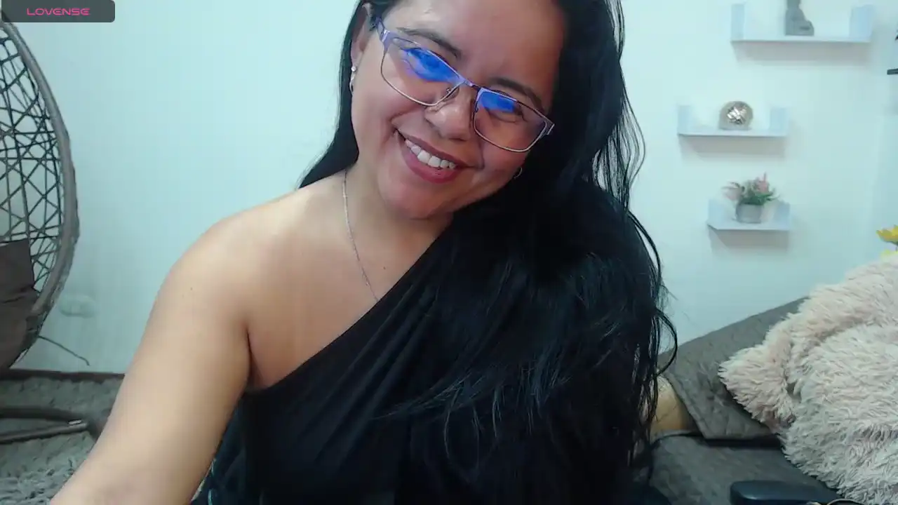 Kendra-mamba – Amateur.tv Live Video – 2026-06-01 06:25:38