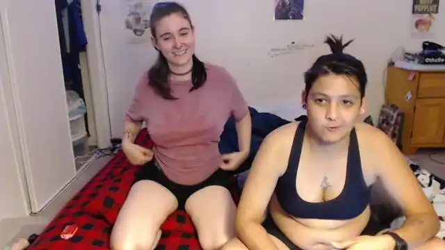Amanda-anaelle-and-skyy-starr – Flirt4free Live Video – 2026-06-06 04:14:12