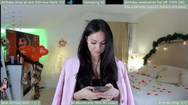 Birthdaygia18 – Myfreecams Live Video – 2025-06-12 19:11:48
