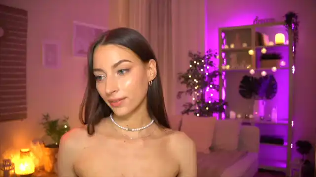 Emily_grey69 – Myfreecams Live Video – 2025-04-28 22:28:28