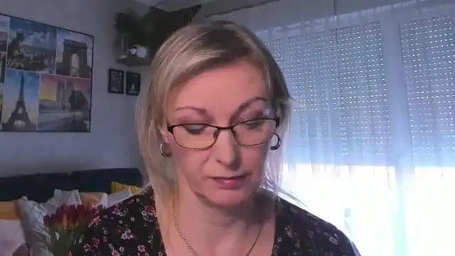 Starvanessa1 – Myfreecams Live Video – 2025-06-28 13:14:40
