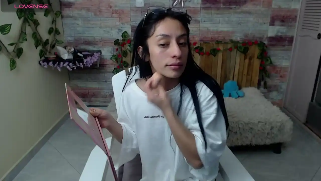 Lucy_joi – Stripchat Live Video – 2025-05-13 08:04:31