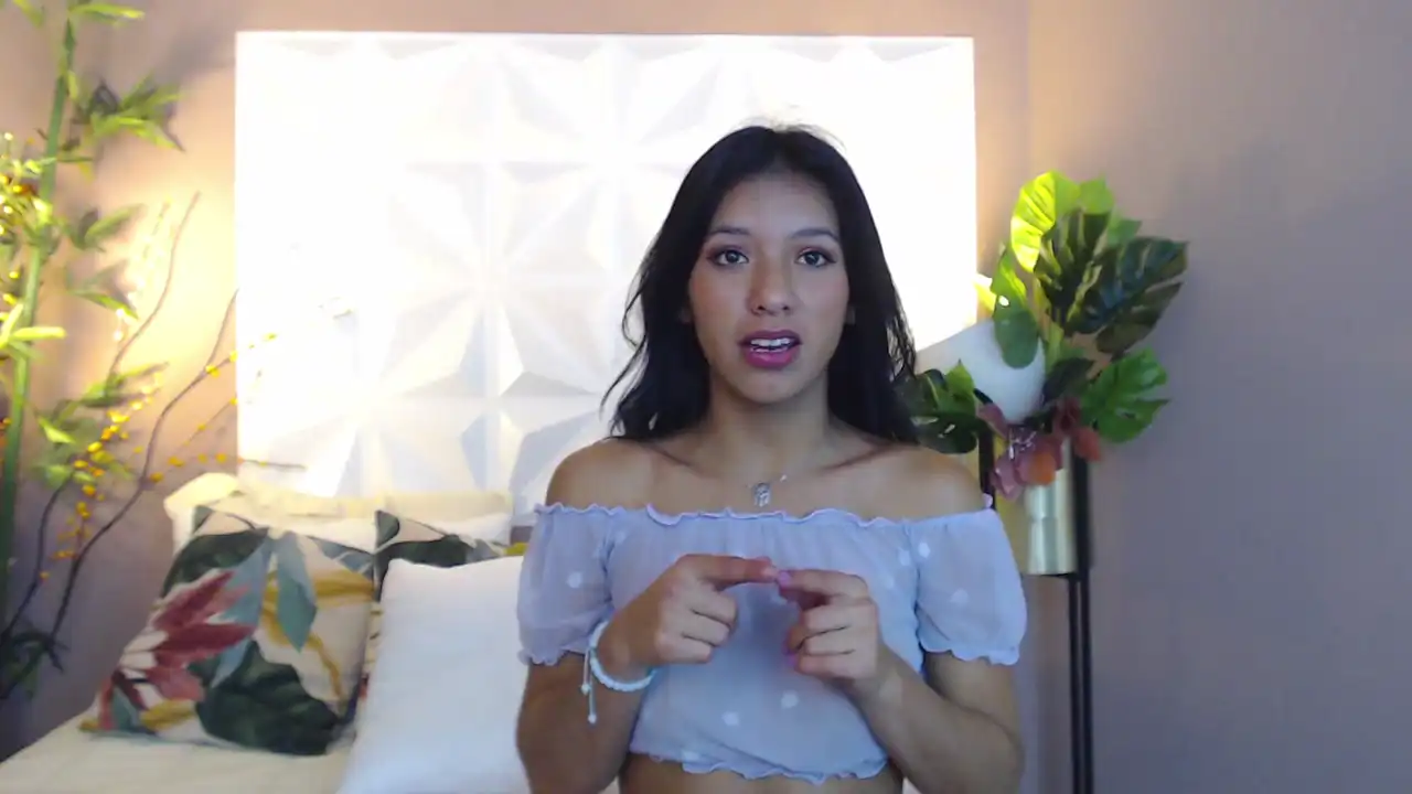 Susanbreacker – Xlovecam Live Video – 2025-04-28 08:00:06