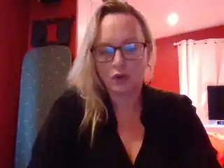 Wifey12345 – Stripchat Live Video – 2025-08-12 22:07:59