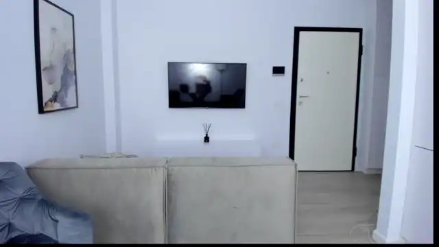 Xmirrabbellax – Myfreecams Live Video – 2025-06-30 16:32:17