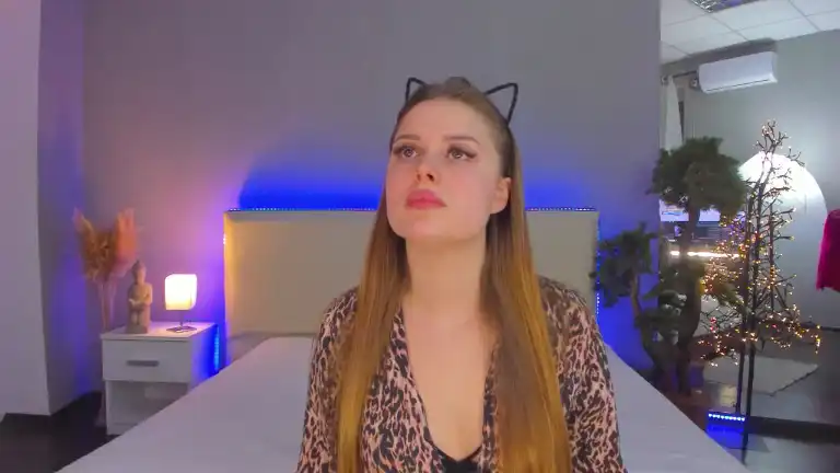 Emilylux – Streamate Live Video – 2025-05-01 08:01:50