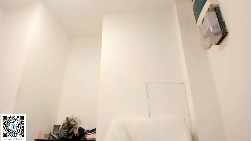 Hotfallingdevil – Chaturbate Live Video – 2025-02-12 00:08:33