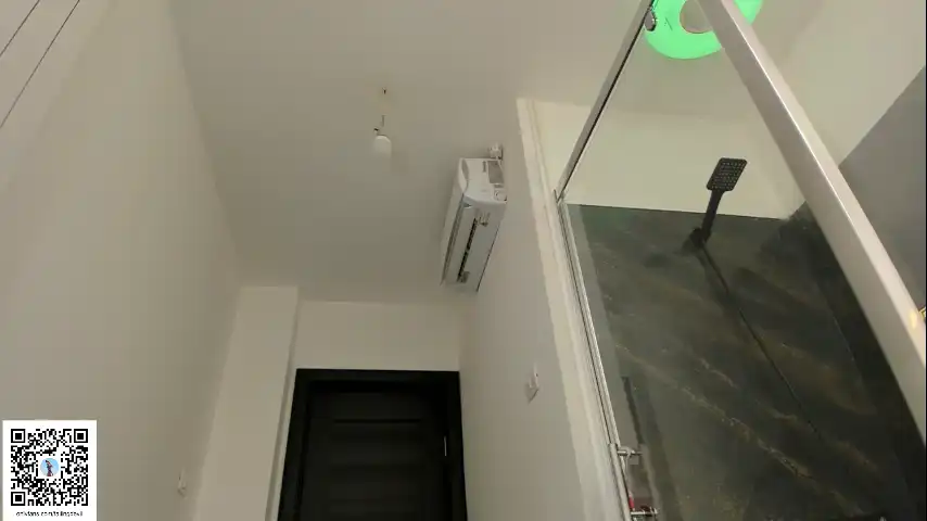 Hotfallingdevil – Chaturbate Live Video – 2025-01-21 19:43:40