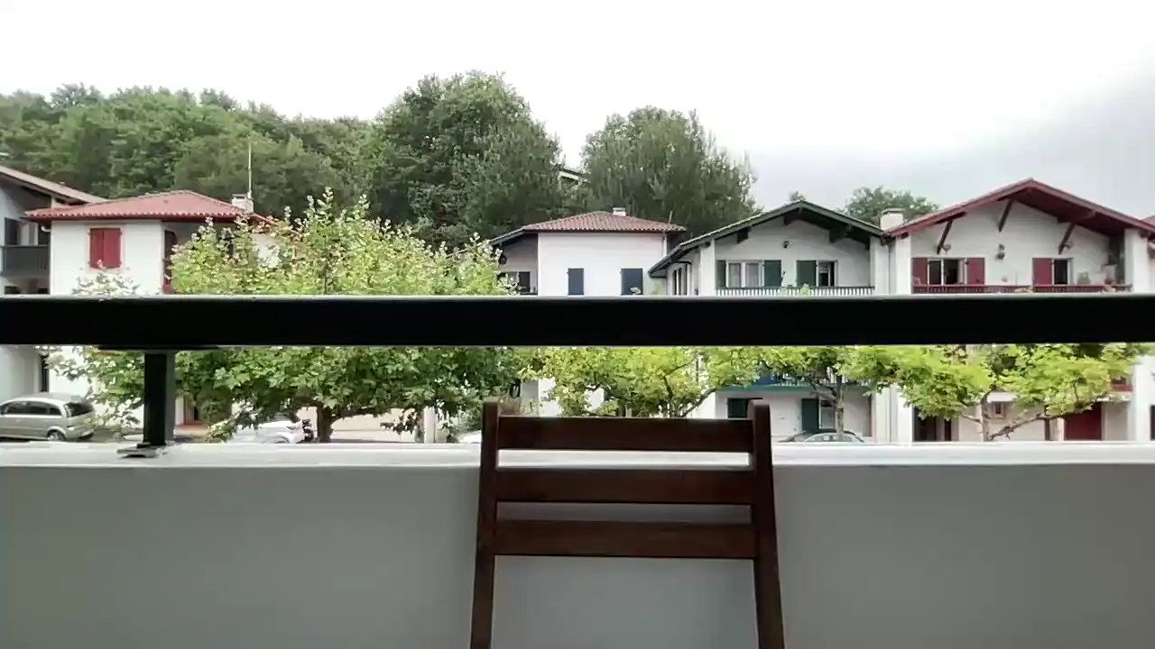 Habanna – Amateur.tv Live Video – 2025-04-03 21:55:44