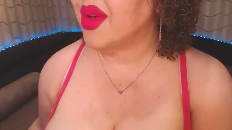 Curvykatty40dd – Streamate Live Video – 2025-06-19 10:16:44