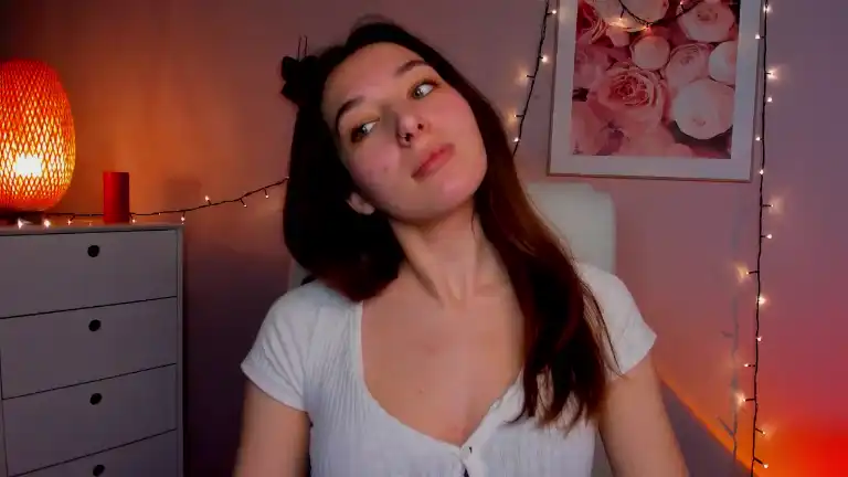 Meganxkiss19 – Streamate Live Video – 2025-05-23 20:39:56