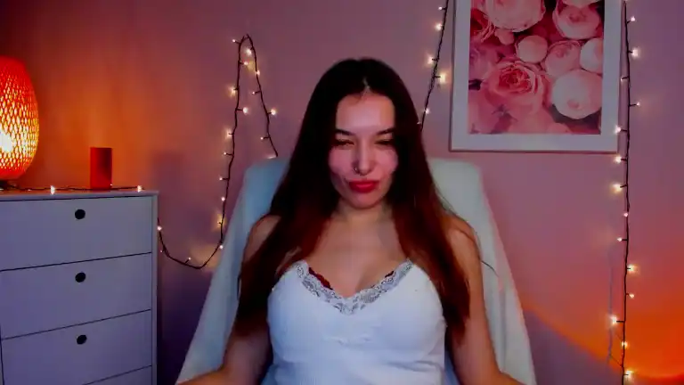 Meganxkiss19 – Streamate Live Video – 2025-04-04 03:11:51