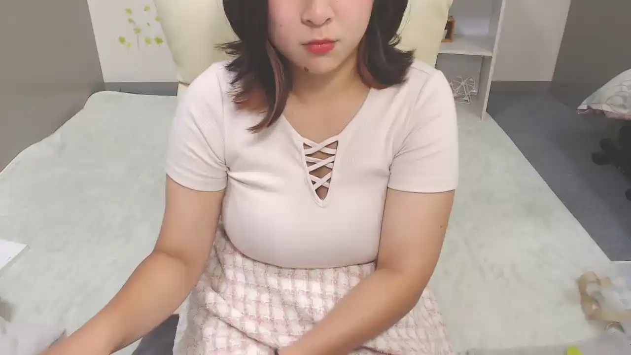 Yuux08 – Sakuralive Live Video – 2025-05-04 14:41:18