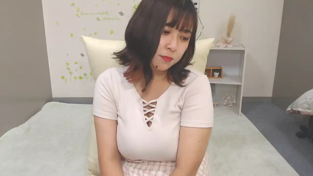 Yuux08 – Sakuralive Live Video – 2026-04-19 07:43:25