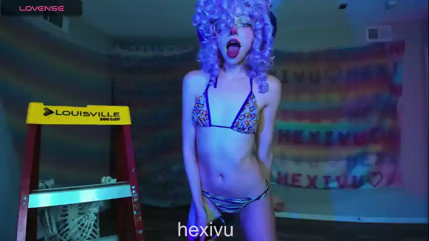 Hexivu – Chaturbate Live Video – 2025-06-04 12:23:30