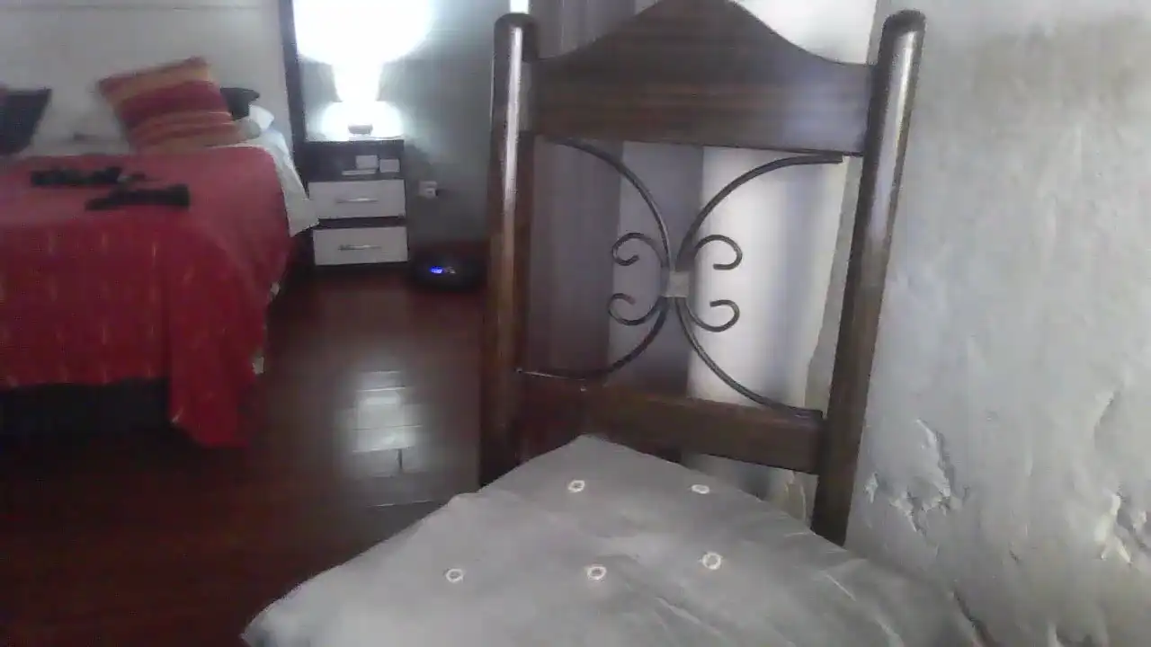 Lourdeslucifeer – Amateur.tv Live Video – 2025-02-07 19:02:49