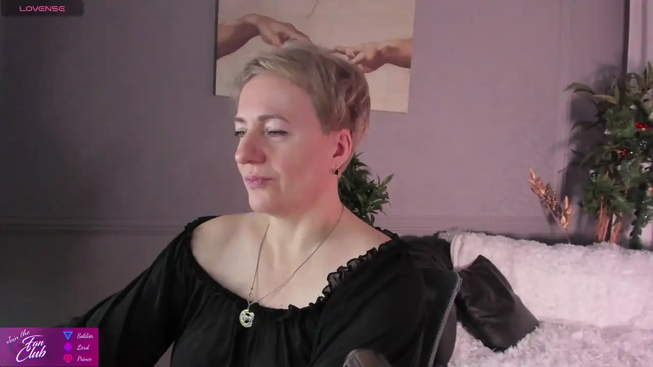 Nika_smit – Stripchat Live Video – 2025-01-05 00:38:06