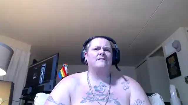 Ajthepunk420 – Myfreecams Live Video – 2025-08-10 18:13:21