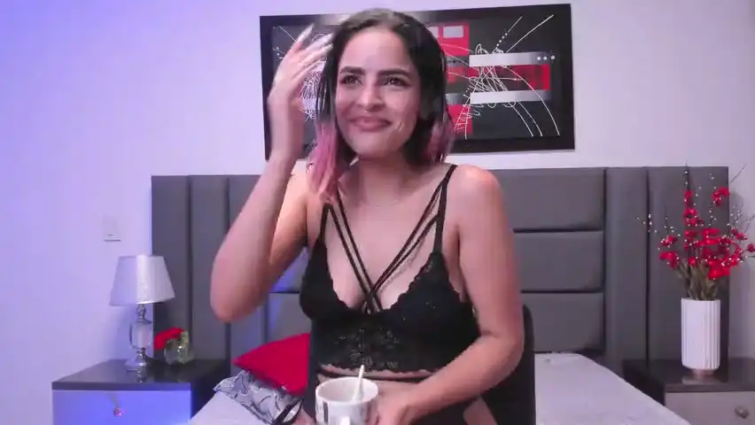 Ambarrosse – Amateur.tv Live Video – 2026-05-01 16:04:19