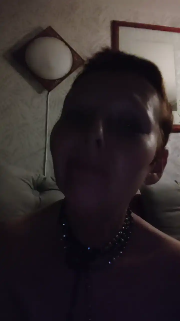 Florence44 – Cam4 Live Video – 2025-01-18 23:15:05