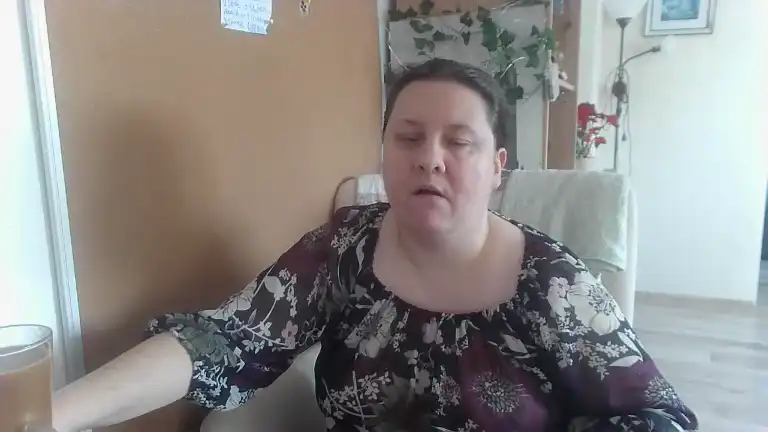 Mirian – Streamate Live Video – 2025-07-24 16:20:38