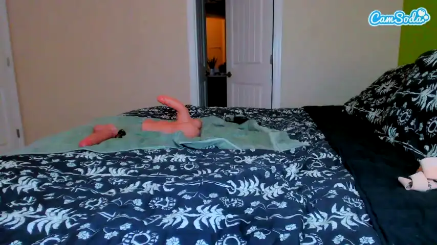 Tighttinymilf – Camsoda Live Video – 2025-01-18 23:13:53