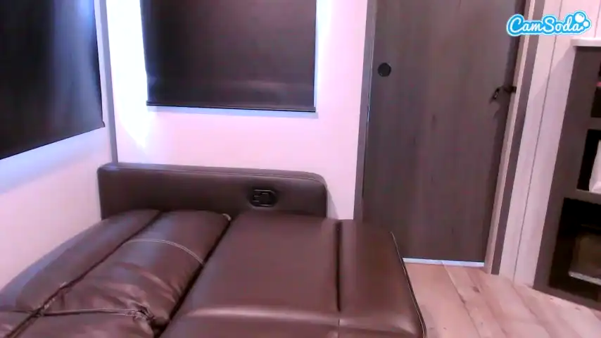 Tighttinymilf – Camsoda Live Video – 2025-08-08 19:50:12