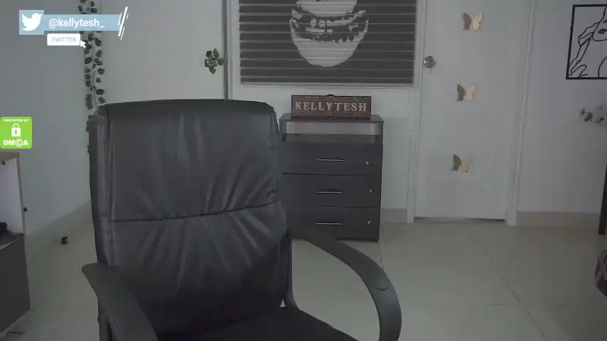 Kellytesh – Chaturbate Live Video – 2025-06-20 00:49:46