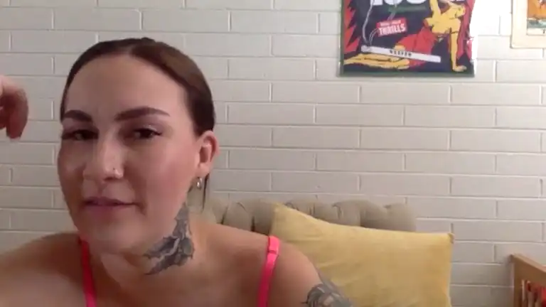 Ladyluckcarson – Streamate Live Video – 2025-04-10 19:59:20