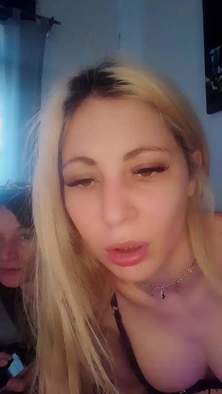 Steffy42 – Cam4 Live Video – 2025-07-28 19:09:03
