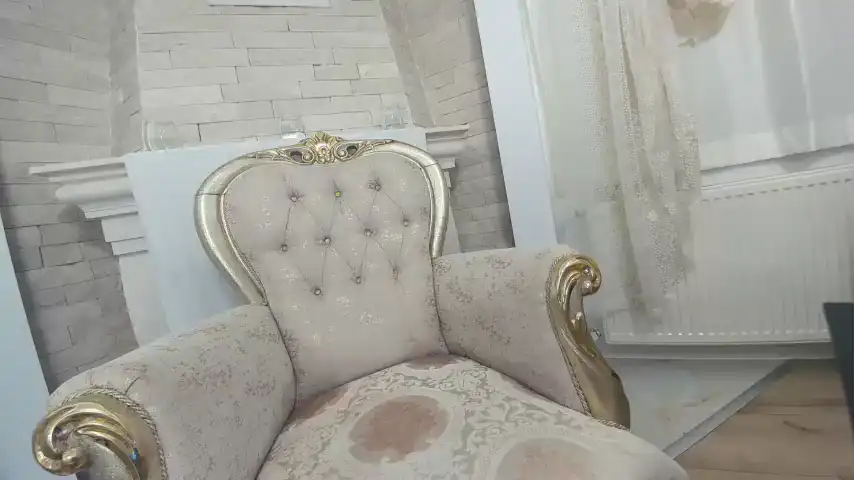 Ehotlovea – Chaturbate Live Video – 2025-01-22 02:46:26